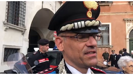 Carabinieri, festa per la fondazione dell'Arma in piazza Rinaldi a Treviso. Il comandante provinciale: «Ci sono nuove dinamiche criminali. Le truffe agli anziani? Fenomeno odioso»