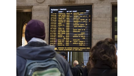 Sciopero, il Tar del Lazio sospende la precettazione per il 13 dicembre. Salvini: Sarà il caos