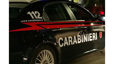 Donna violentata in una baraccopoli