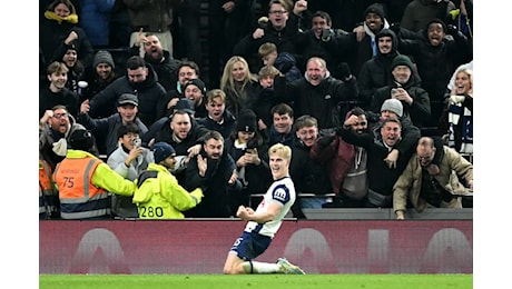 EFL Cup: il Tottenham supera il Liverpool nel finale con Bergvall