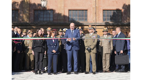 VILLAGGIO DIFESA: IL CIRCO MASSIMO SI TINGE DI TRICOLORE. ROMA ABBRACCIA LE FORZE ARMATE