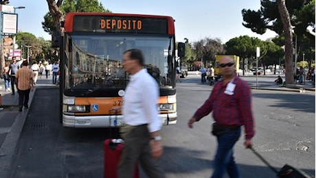 Tpl, nuovo sciopero di bus e metro a Roma. L'8 novembre sciopero nazionale