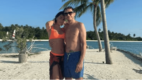 Valentino Rossi e Francesca Sofia Novello, vacanza d’amore formato famiglia alle Maldive