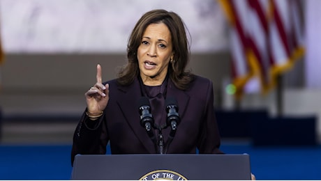 Kamala Harris accetta la sconfitta: il suo discorso