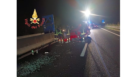 Incidente stradale sulla Ss280, feriti