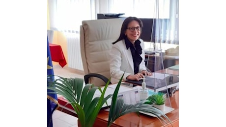 Lamezia, niente compiti per le vacanze all’IC Gatti Manzoni Augruso. Nuova circolare della dirigente Mongiardo: “Bisogna garantire il diritto al riposto degli alunni”