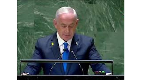 Netanyahu critica Onu: Palude di bile antisemita. Delegazioni lasciano aula per suo discorso