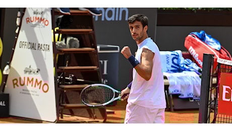 Tennis, Internazionali BNL d'Italia: Esordio vincente per Musetti, avanti anche Passaro