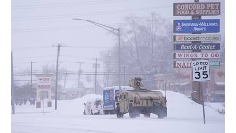 Tempesta invernale negli Usa, 5 morti e traffico aereo in tilt