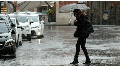 Meteo, super anticiclone addio: arrivano piogge e gelo, le previsioni fino al weekend