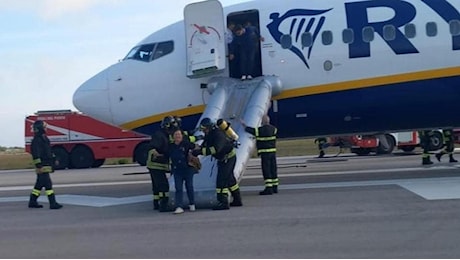 La settimana nera del trasporto aereo a Brindisi: due incidenti su voli Ryanair e l’inchiesta sulle forniture Boeing