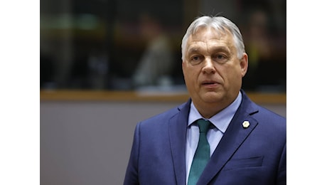 Orbán, missione da Putin. L'ira Ue: Non può farlo