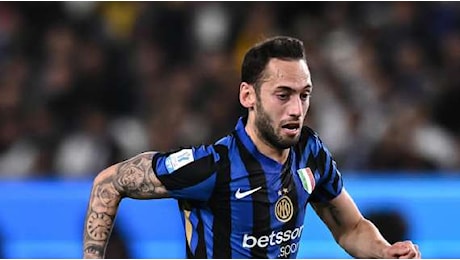 Inter in ansia: si ferma Calhanoglu, costretto al cambio in Supercoppa