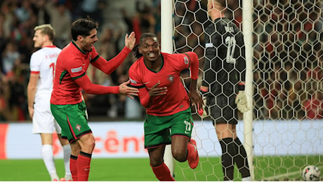 Leao-gol, manita Portogallo. La Spagna vince ed è prima. San Marino, il sogno continua