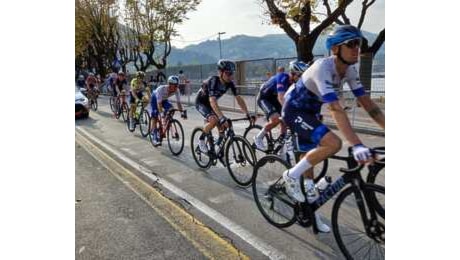 A Como arriva il Giro di Lombardia, rivoluzione viabilità: strade chiuse, divieti, rimozioni e orari