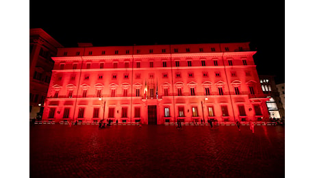 Giornata mondiale del Cuore - Palazzo Chigi si illumina di rosso