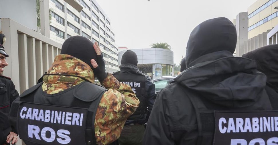 Terrorismo Arrestati 5 Giovani Stranieri Promuovevano Al Qaeda E Isis ...