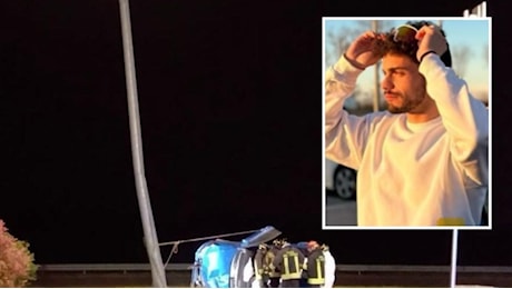 Rovigo, auto finisce contro un palo della luce: morto un agente di polizia penitenziaria di 27 anni, ferito gravemente il collega