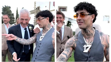 Francesco Moser e Tony Effe insieme al matrimonio di Cecilia Rodriguez: i tatuaggi, la giacca data a Giulia De Lellis e la scenata dell'influencer