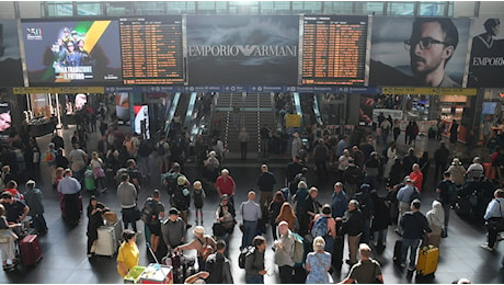 Rete sovraccarica, cantieri per il Pnrrr. E basta un chiodo malandrino per bloccare i treni italiani