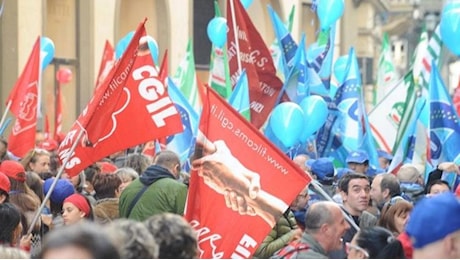 Sciopero generale venerdì 29, ecco cosa si ferma in Emilia-Romagna. “Manovra devastante”