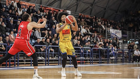 Basket serie A, Scafati: mano pesante del giudice sportivo, tre giornate di squalifica al campo