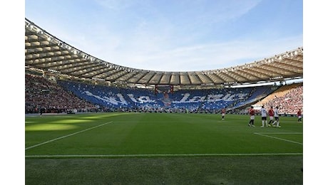 Calcio, Rampelli (FdI): gravissimo ‘no’ a tifosi Lazio ad Amsterdam