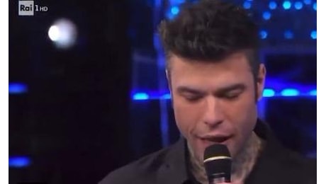 Fedez e la preoccupazione dei fan, la mamma rassicura