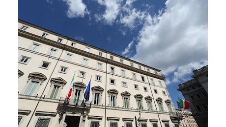 Decreto omnibus, da flat tax più alta per Paperoni a contributo per sfollati Scampia: le novità