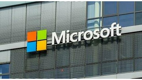 Microsoft investe 80 miliardi in IA: «Nuovi algoritmi in tutto il mondo», ma preoccupa la privacy