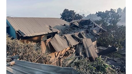 Eruzione vulcanica in Indonesia, ci sono morti