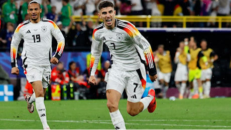 La Germania si spaventa ma i quarti sono suoi. Danimarca battuta 2-0