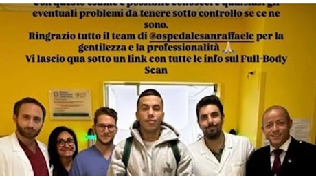 Sfera Ebbasta e il check-up da 2.500 euro, bufera sui social. «C'è chi aspetta per mesi»