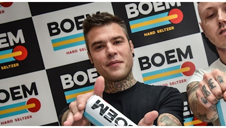 Ultras arrestati, Fedez «voleva vendere la sua bibita Boem a San Siro». Le intercettazioni: «Vi prendete una percentuale»