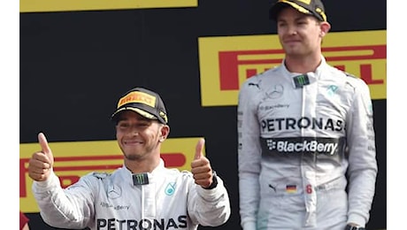 F1, Rosberg: Hamilton in Ferrari, pensavo a un pesce d'aprile.... VIDEO
