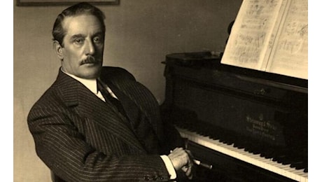 29 novembre, cento anni dalla morte di Giacomo Puccini. La vita, i successi e quell'opera incompiuta e immortale