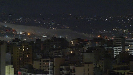 Israele vuole uccidere un comandante di Hezbollah e lancia bombe anti bunker nel centro di Beirut