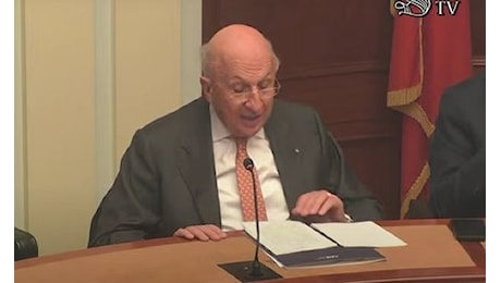 Abi, Patuelli: disinnescare dazi o rischiamo una nuova recessione