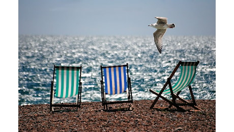 Estate 2024, Federconsumatori: “Aumentano le temperature ma anche i costi delle vacanze”