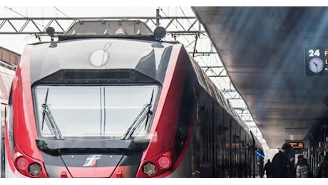 Sciopero treni 12 e 13 ottobre 2024, orari, fasce garantite, come chiedere rimborso, motivazioni