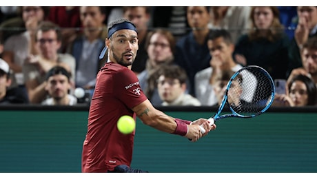 Lorenzo Sonego e Fabio Fognini salutano il torneo parigino: passano Nico Jarry e Aleksandr Bublik