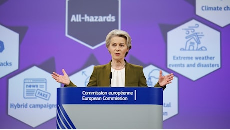 Commissione Ue, la mediazione di von der Leyen sui vicepresidenti fallisce: ancora nessun accordo tra i gruppi