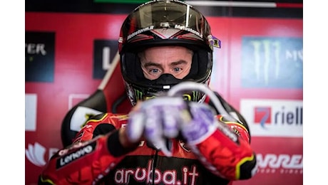 I due minuti della discordia: Alvaro Bautista replica seccatissimo a Andrea Iannone e è (quasi) dissing tra ducatisti